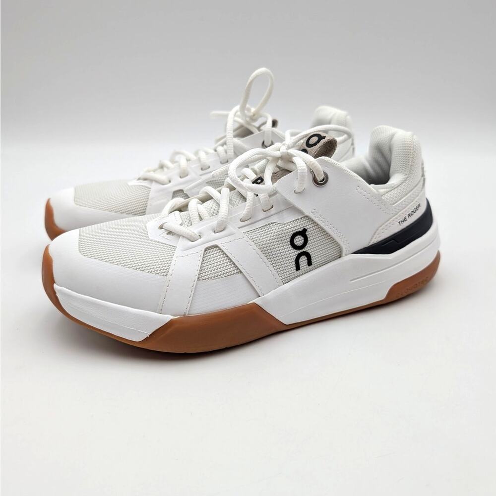 On The Roger Clubhouse Pro Tennis Sneakers Kids' White Eclipse Size US5Y EU37.5